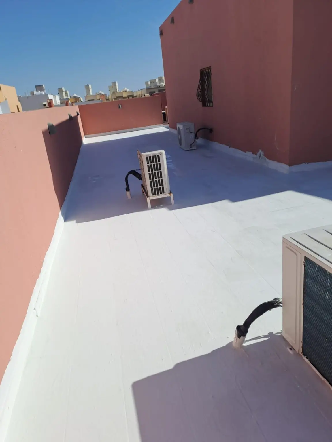 عوازل الأسطح في الشرقية